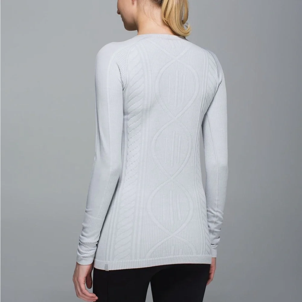 Lululemon Rest Less Pullover Heathered Silver Spoon gym to street stretch sporty